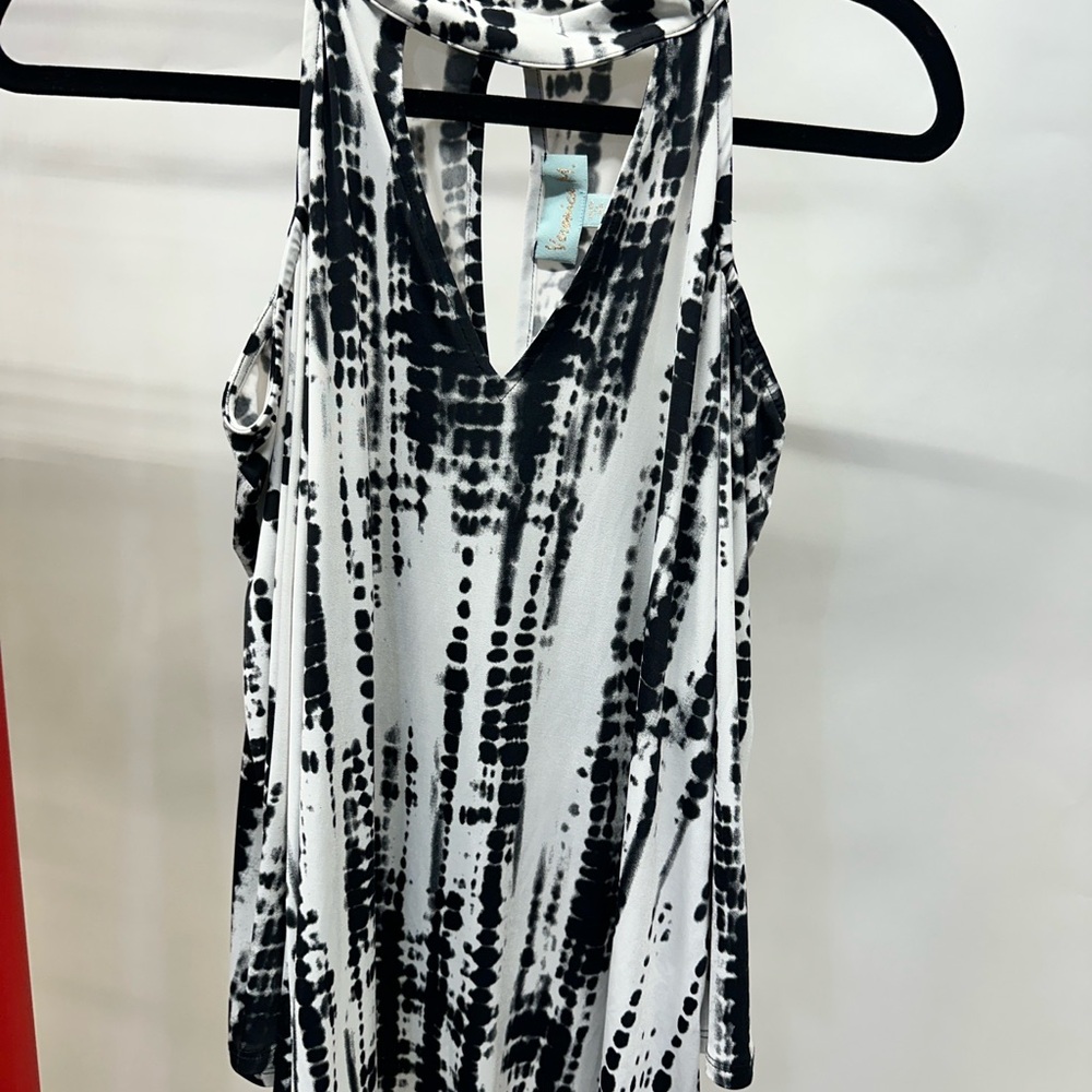 Veronica M cold shoulder, Monochrome Patterned Blouse - Picture 9 of 9